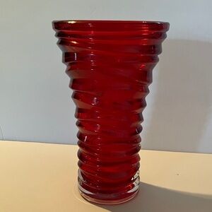 Ruby Red Swirl Glass‎ Vase 8”
